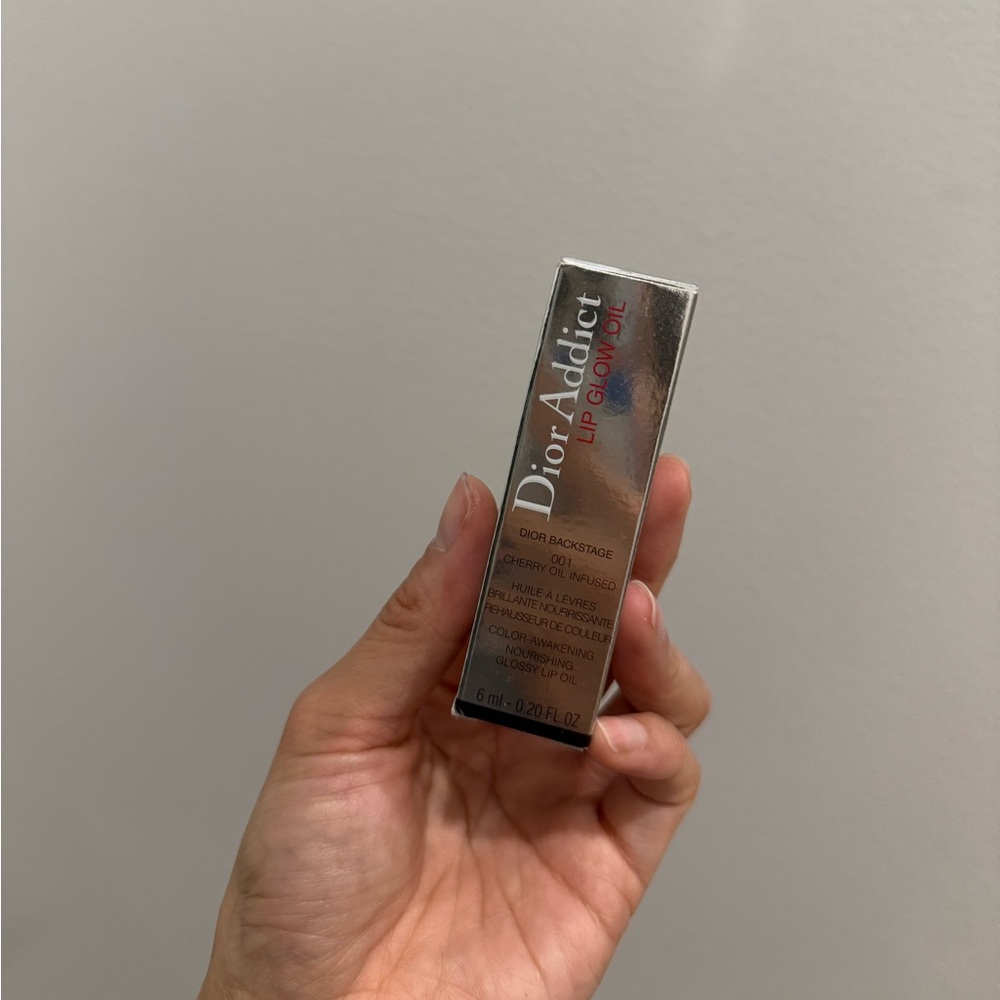 NWT Dior addict lip glow oil color 001